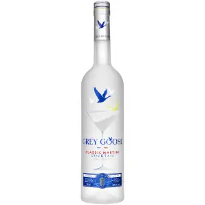 GREY GOOSE CLASSIC MARTINI COCKTAIL